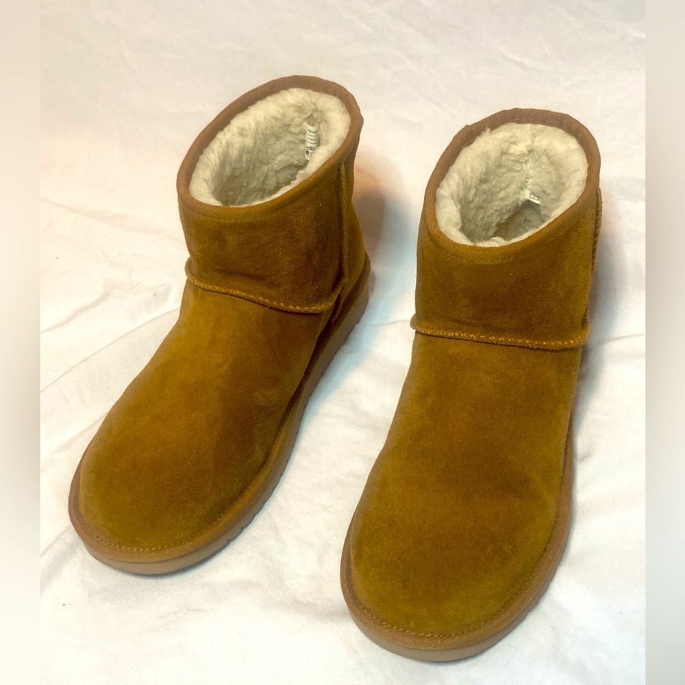 Koolaburra by UGG Mini II Mini 2 Chestnut Brown Suede Ankle Boots | Sz 10